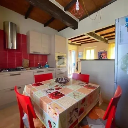La Casa Di Gemma Centro * La Morra